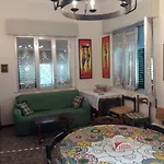 Mora On Two Levels 50 Meters From The Sea - Wi-fi אבולה